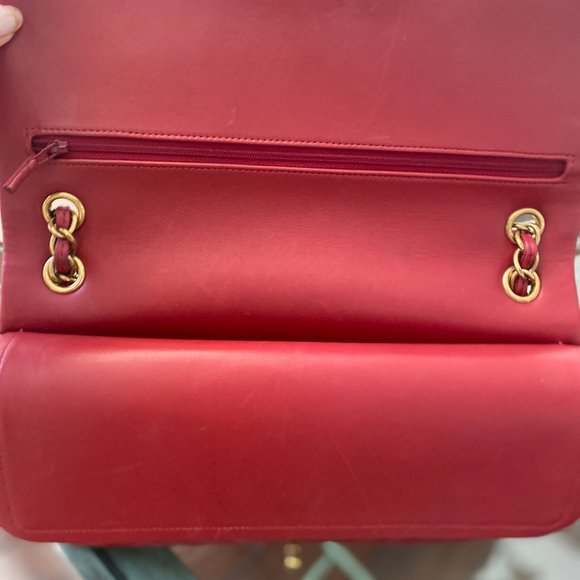CHANEL Red Jumbo Chevron Classic Flap Handbag Shoulder Bag - Picture 6 of 15